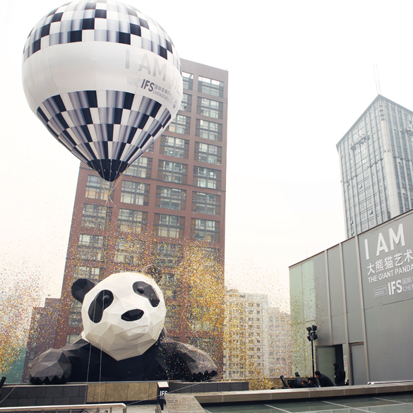chengdu IFS Panda Sculpture